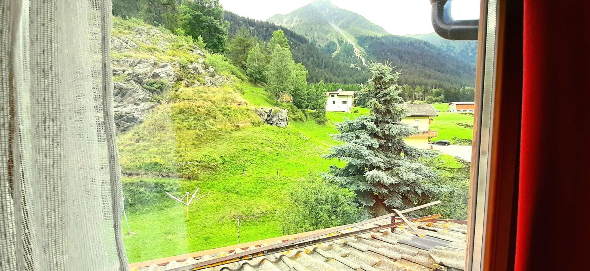 Reschnerhof Bed and Breakfast Reschen Rum bild